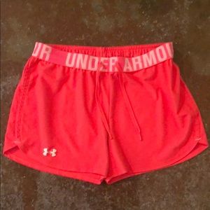 Under armour loose shorts